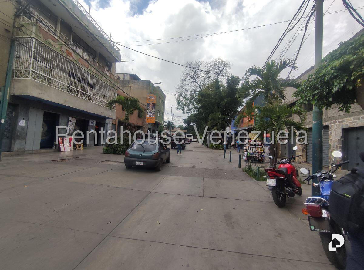 Local comercial en Antímano, Caracas – 21