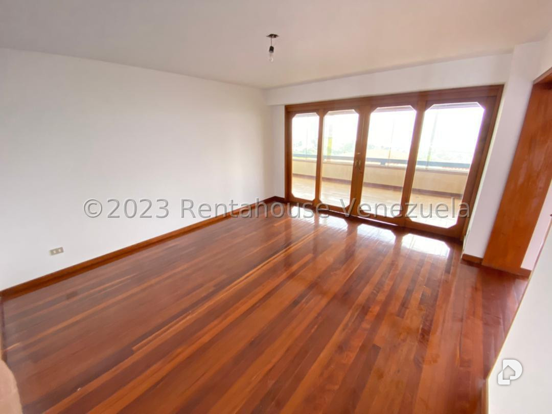 Apartamento en Los Naranjos (del Cafetal), Caracas