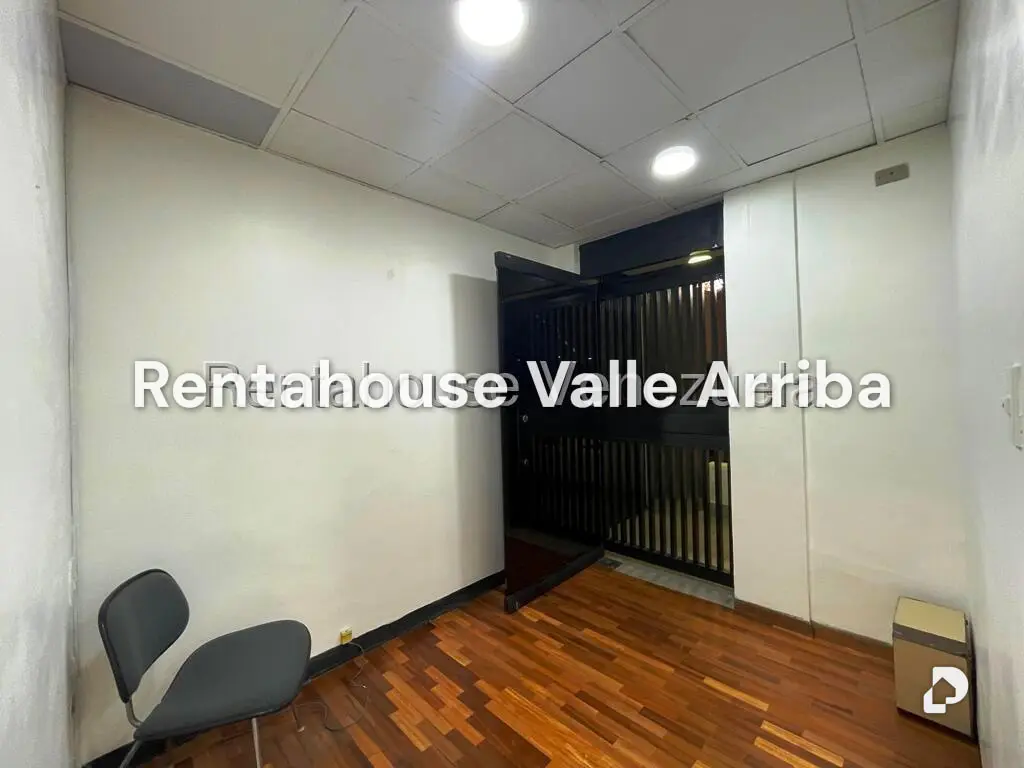 Oficina en Los Samanes, Caracas – 25
