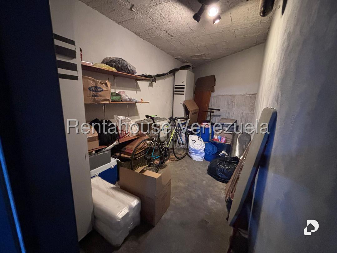 Apartamento en Montecristo, Caracas – 24