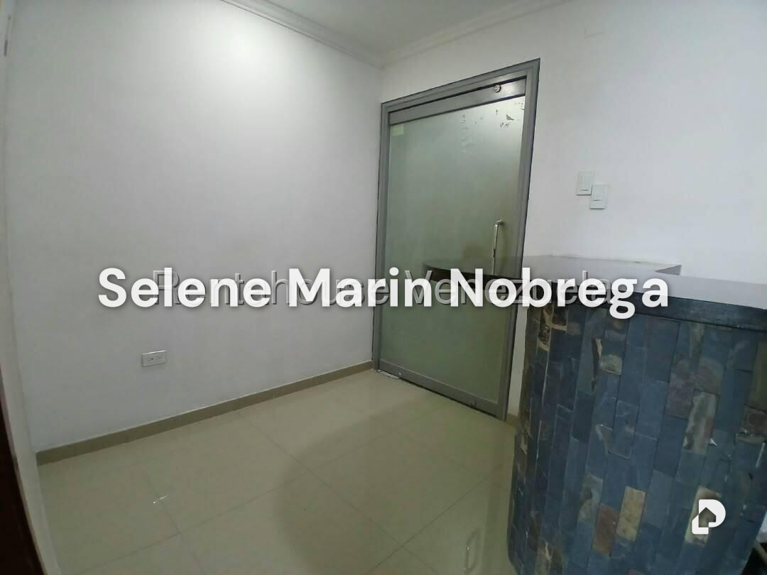 Oficina en Las Mercedes, Caracas – 2