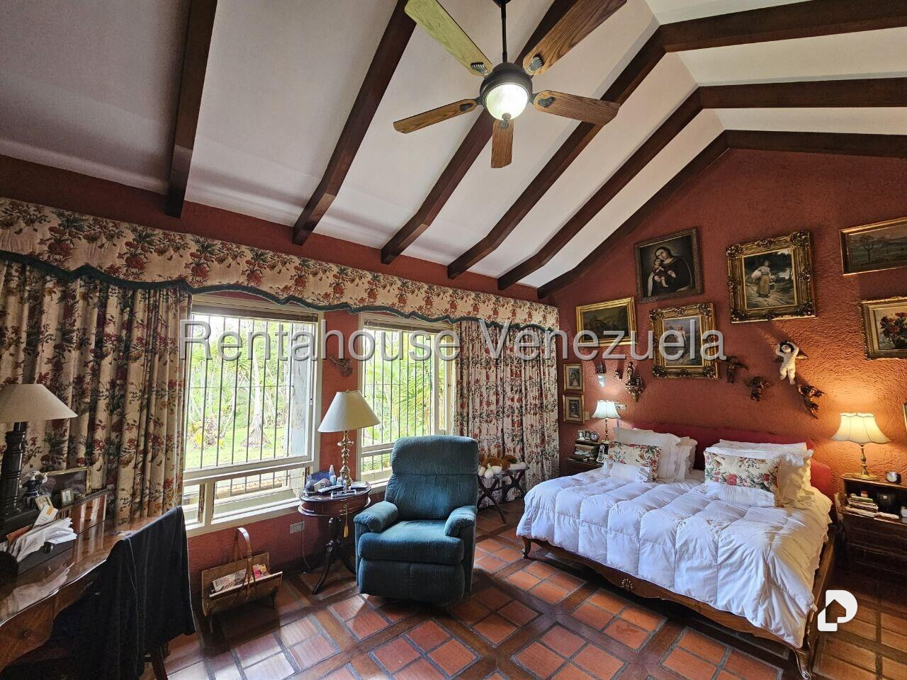 Casa en La Lagunita Country Club, Caracas – 23