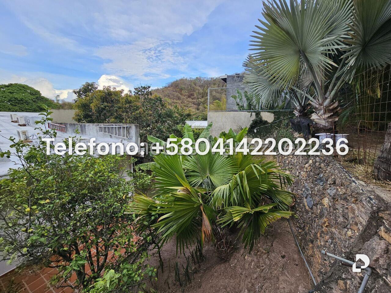 Casa en Cumbres de Curumo, Caracas – 43