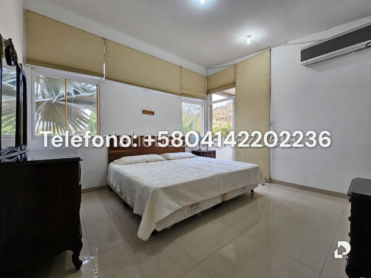 Casa en Cumbres de Curumo, Caracas – 77