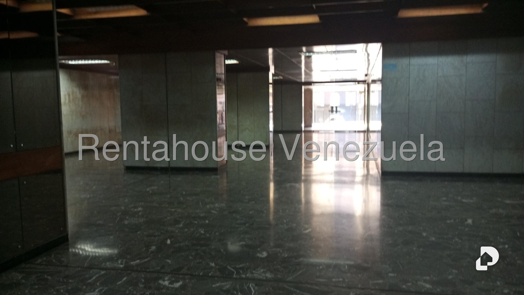 Oficina en Los Ruices, Caracas – 11