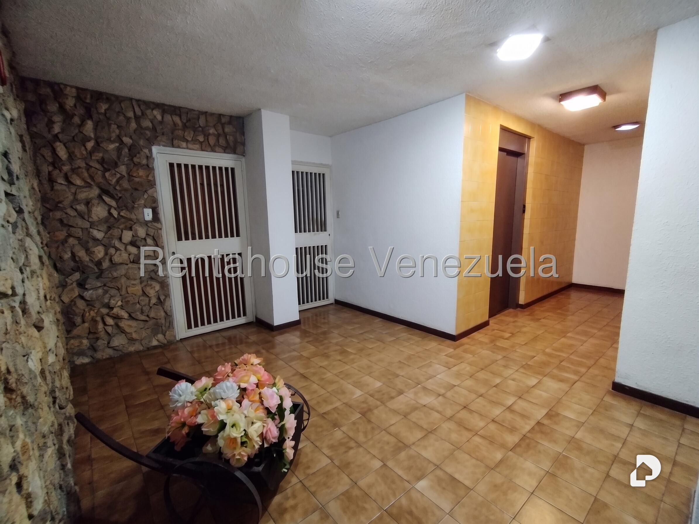 Apartamento en Monterrey, Caracas – 1