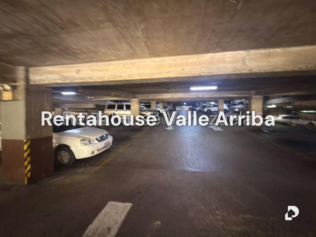 Apartamento en Santa Fe Norte, Caracas – 28