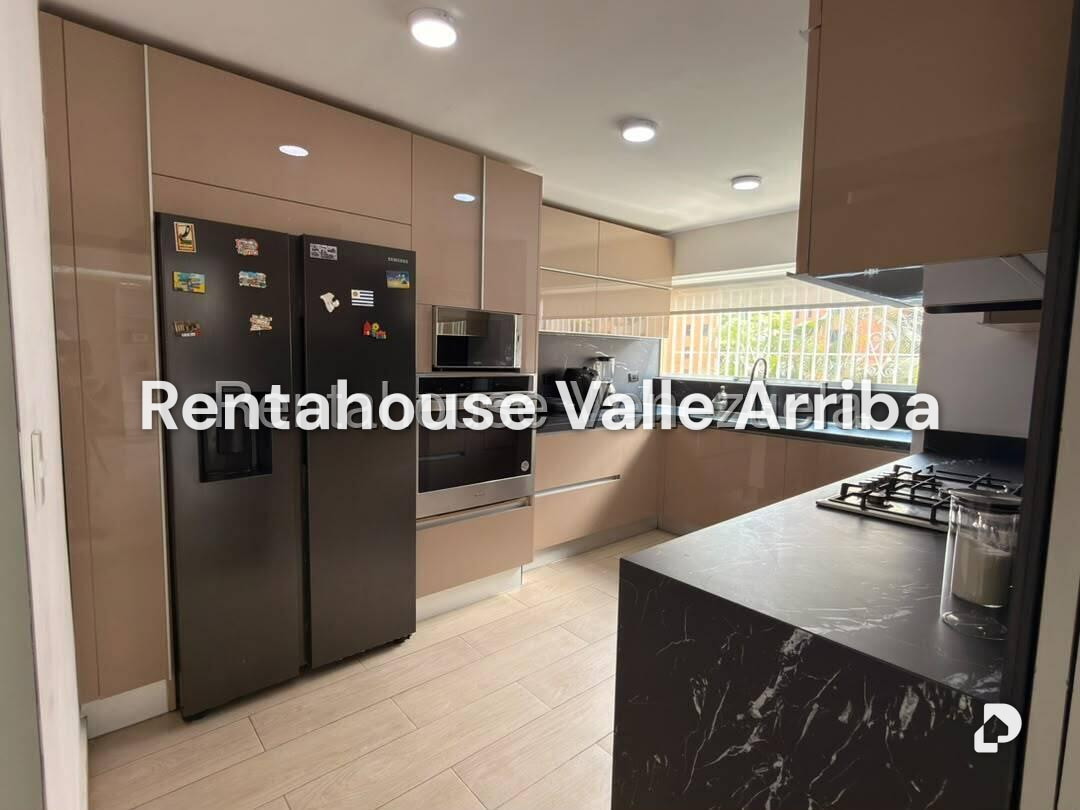 Apartamento en Santa Fe Norte, Caracas – 11