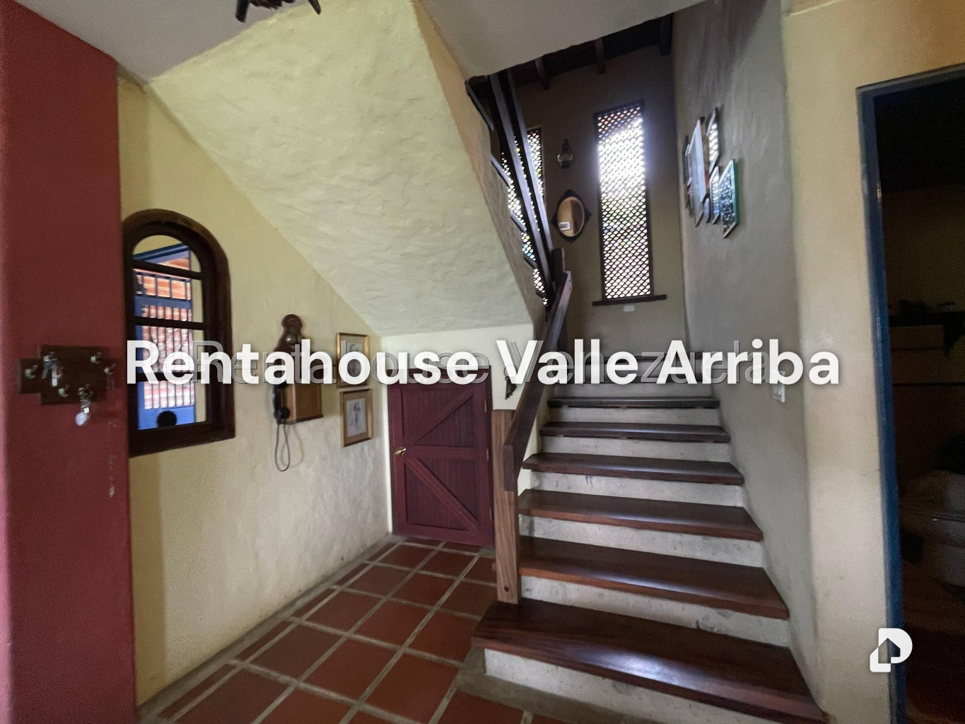 Casa en Los Guayabitos, Caracas – 18