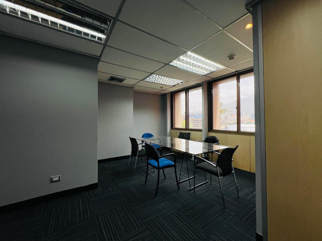Oficina en Chuao, Caracas - 1
