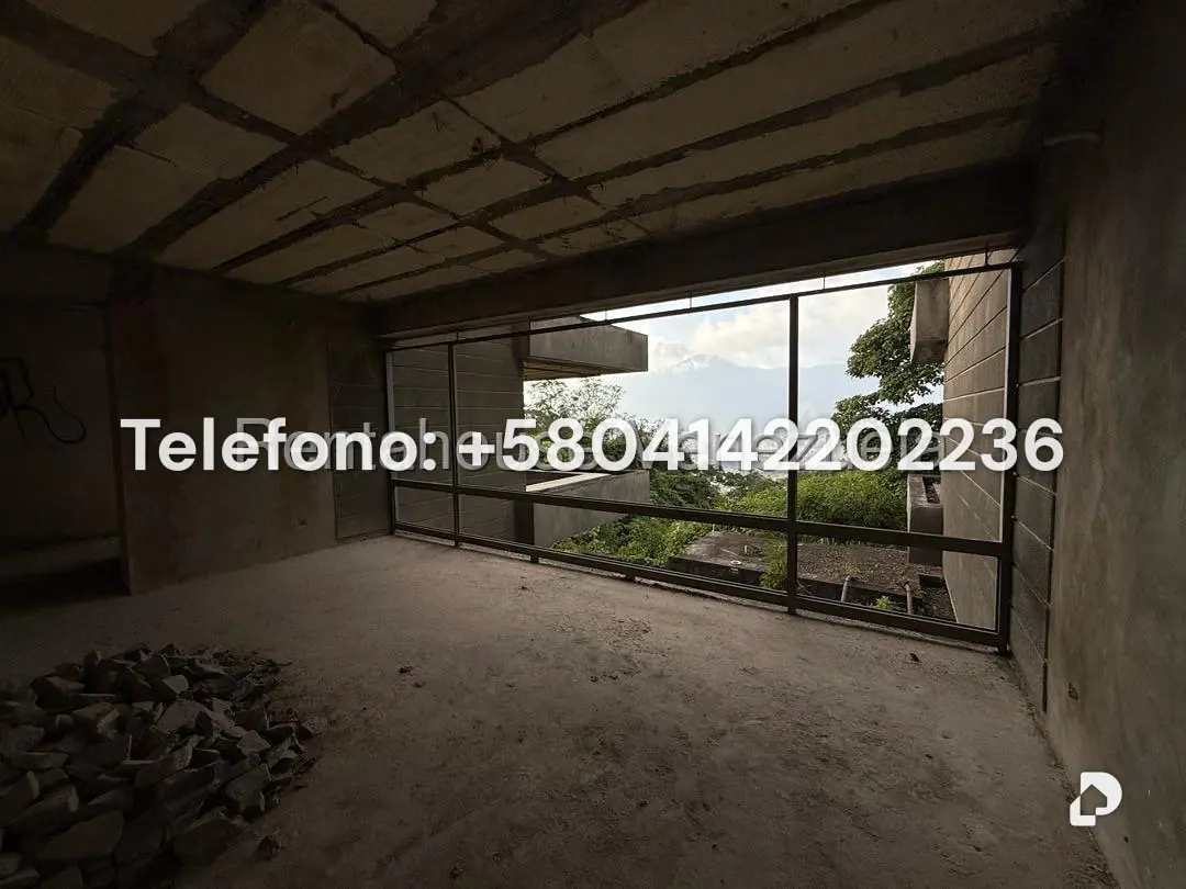 Casa en Alto Hatillo, Caracas – 19