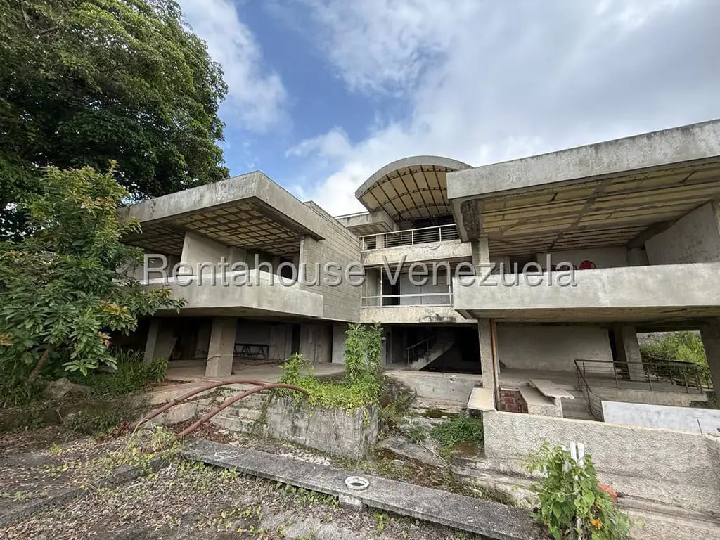 House in Alto Hatillo, Caracas - 1