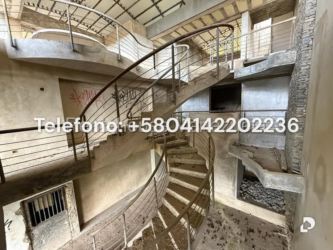 Casa en Alto Hatillo, Caracas – 13