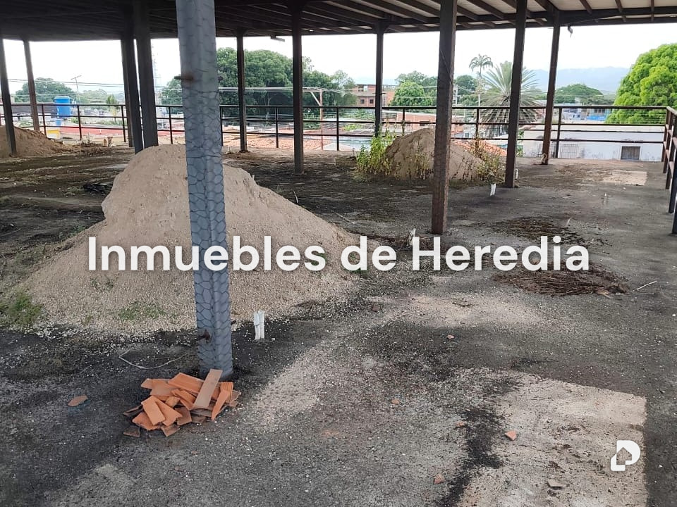 Edificio en Tinaquillo – 11