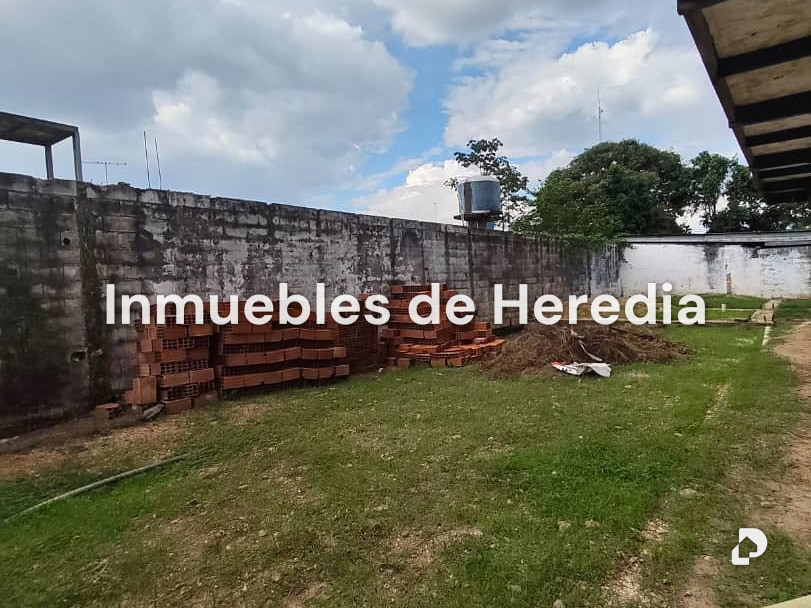 Edificio en Tinaquillo – 19
