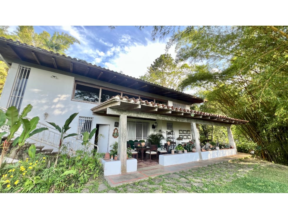 Casa en Alto Hatillo, Caracas - 1