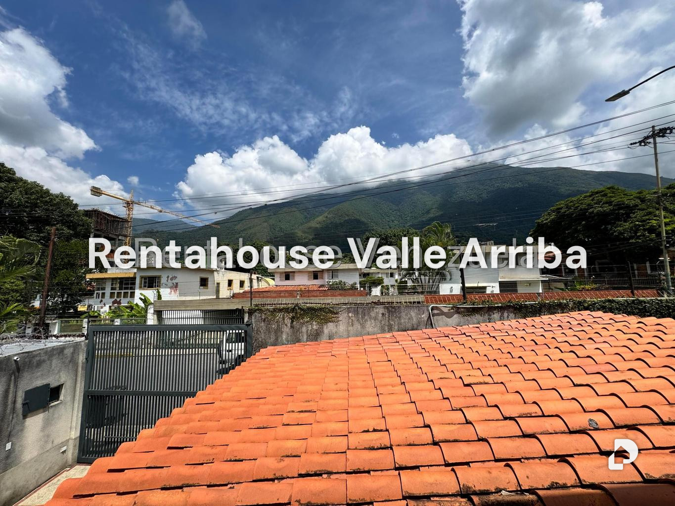 Casa en Los Palos Grandes, Caracas – 26