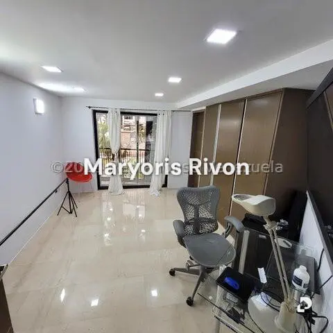 Casa en Cumbres de Curumo, Caracas – 14