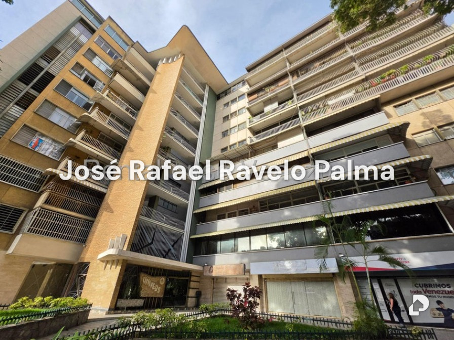 Apartamento en Altamira, Caracas – 1