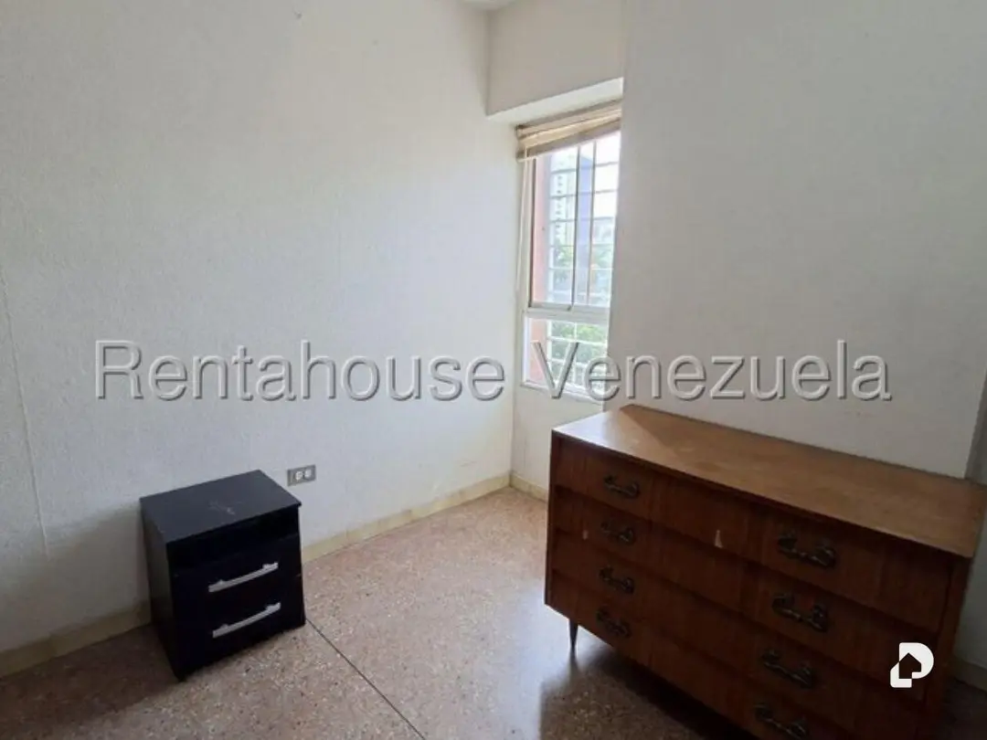 Apartamento en Urbanización Los Caobos, Maracay – 8