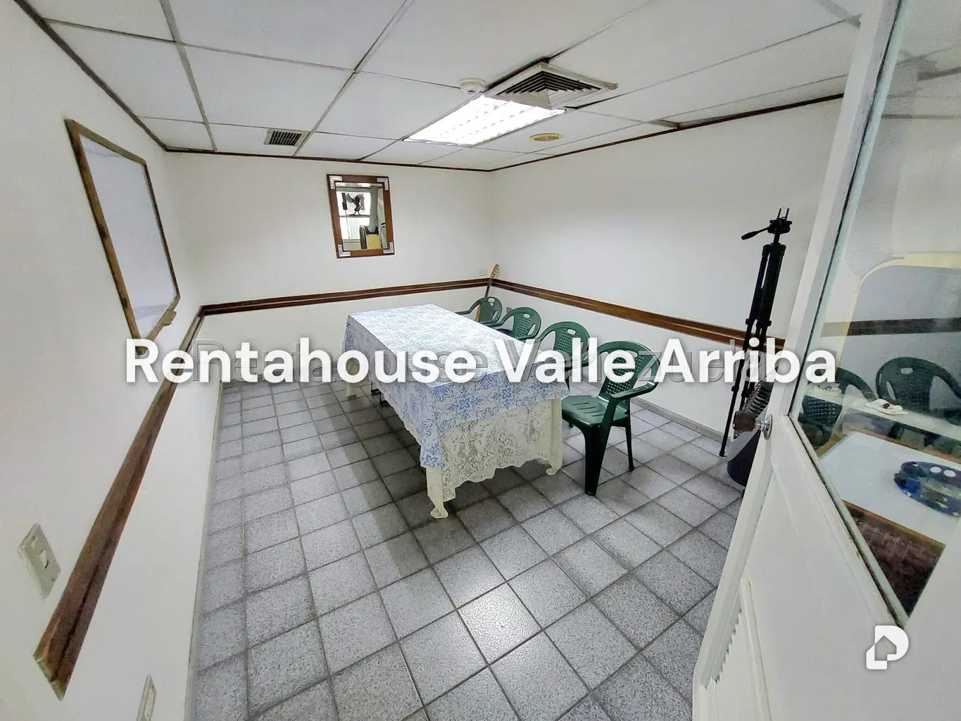 Local comercial en Bello Monte, Caracas – 15