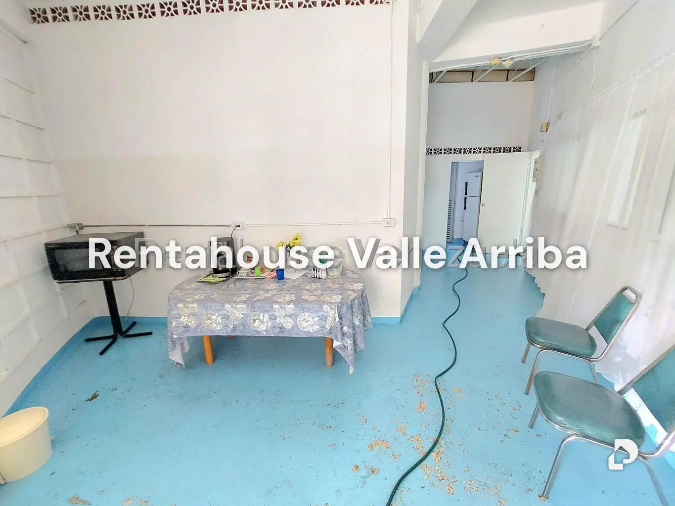 Local comercial en Bello Monte, Caracas – 24