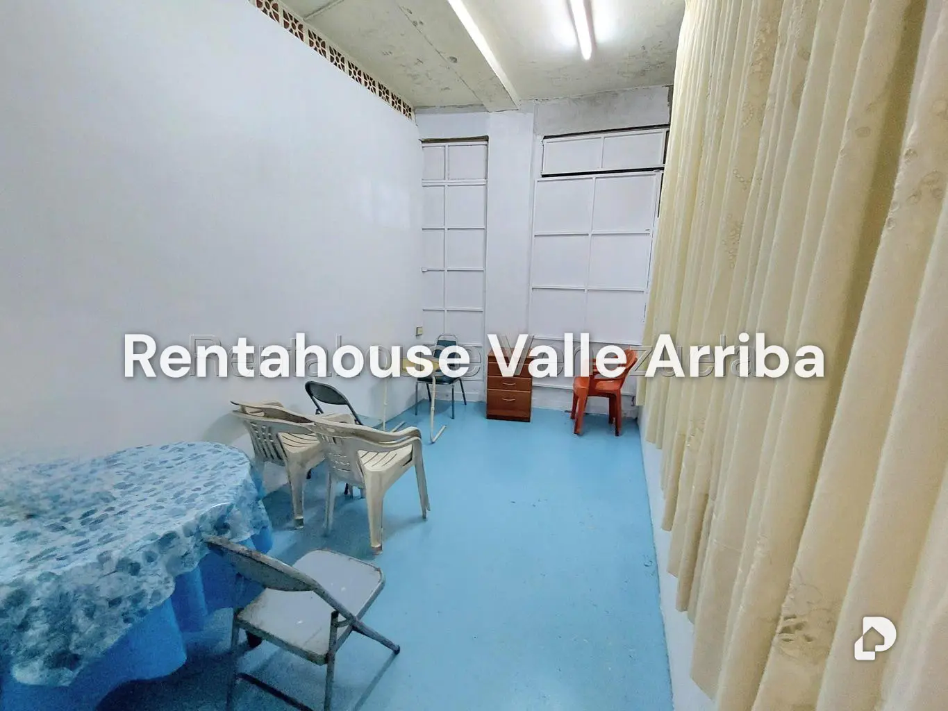 Local comercial en Bello Monte, Caracas – 22