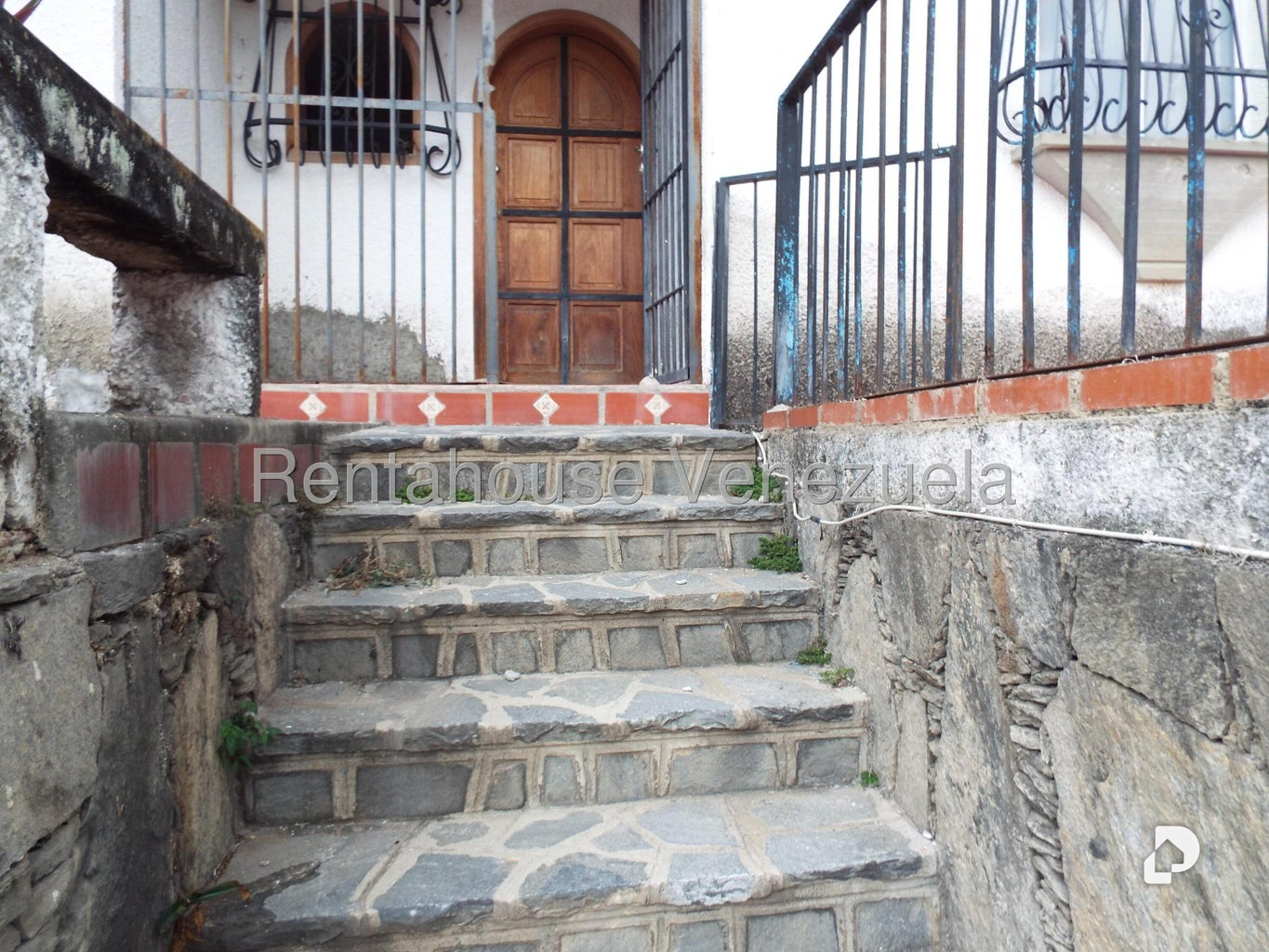 Casa en Lomas De La Trinidad, Caracas