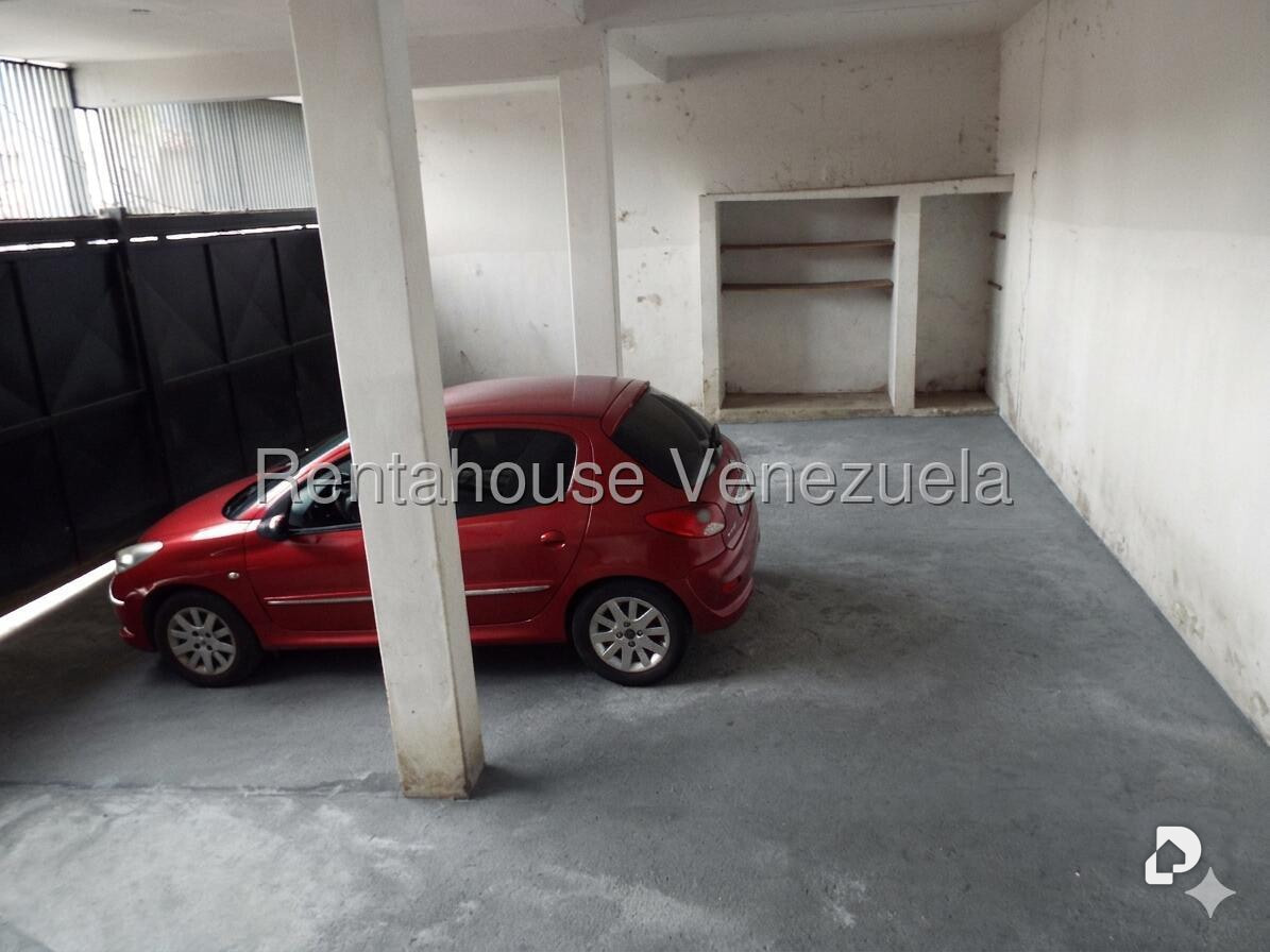 Casa en Lomas De La Trinidad, Caracas