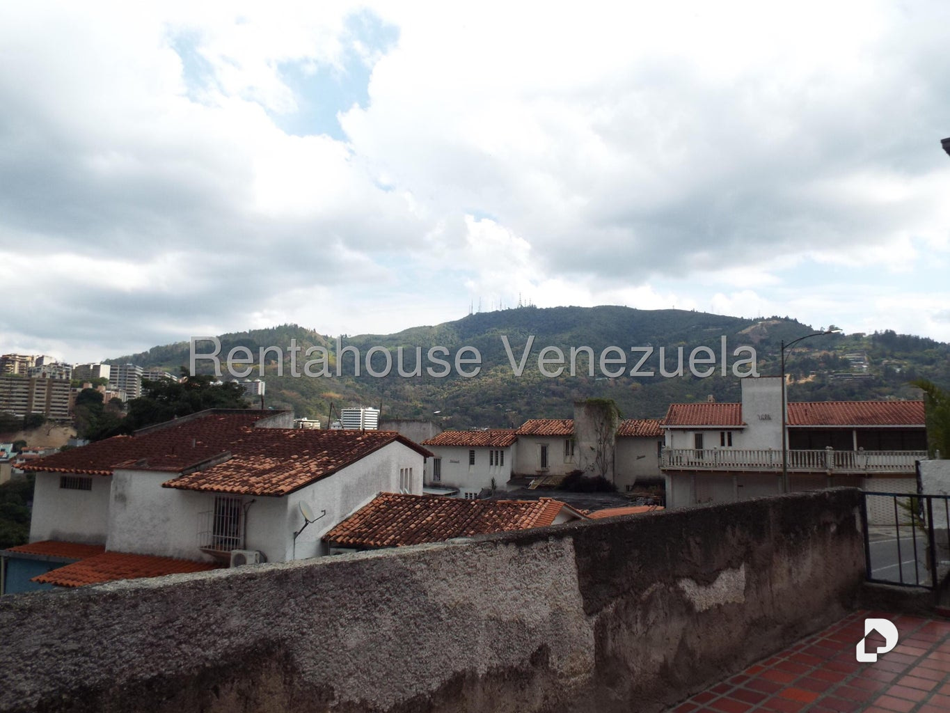 Casa en Lomas De La Trinidad, Caracas