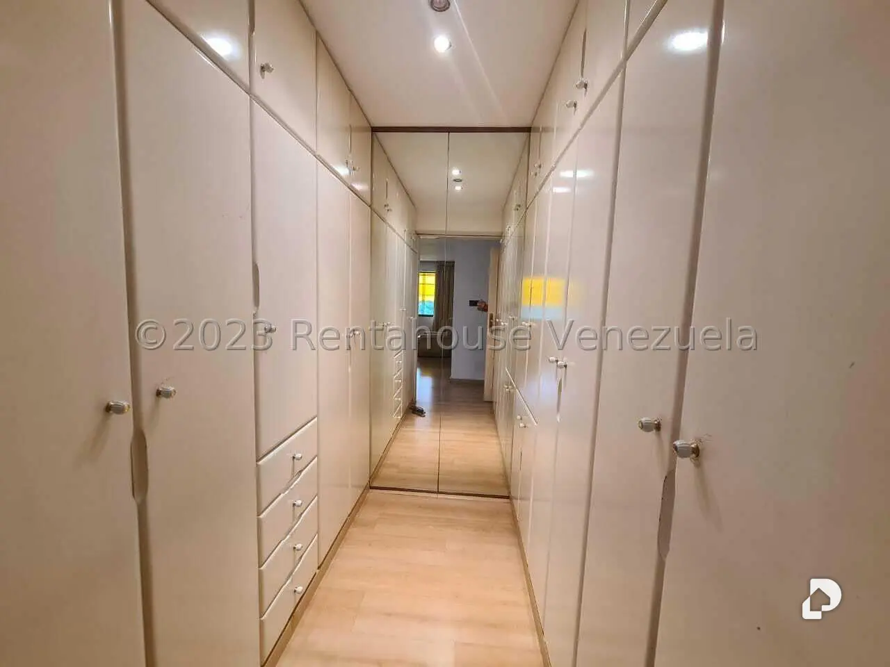 Apartamento en La Alameda, Caracas – 30