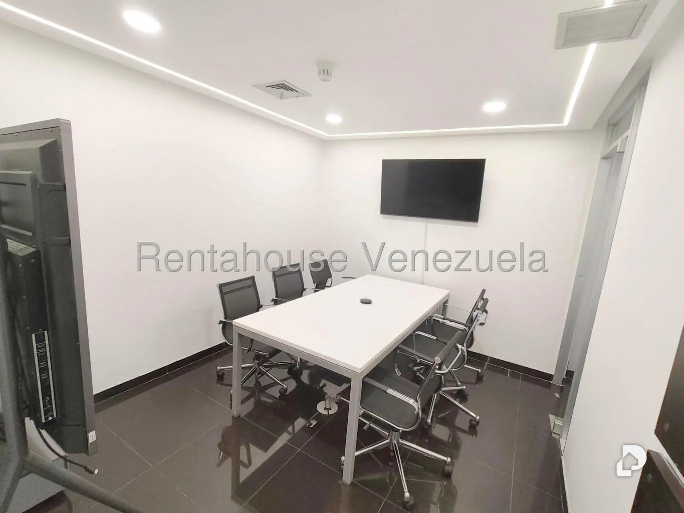 Oficina en Chuao, Caracas – 4