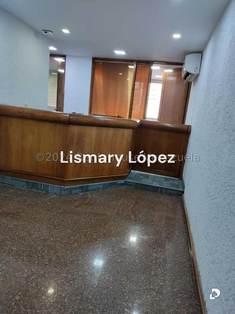 Oficina en Chuao, Caracas – 19