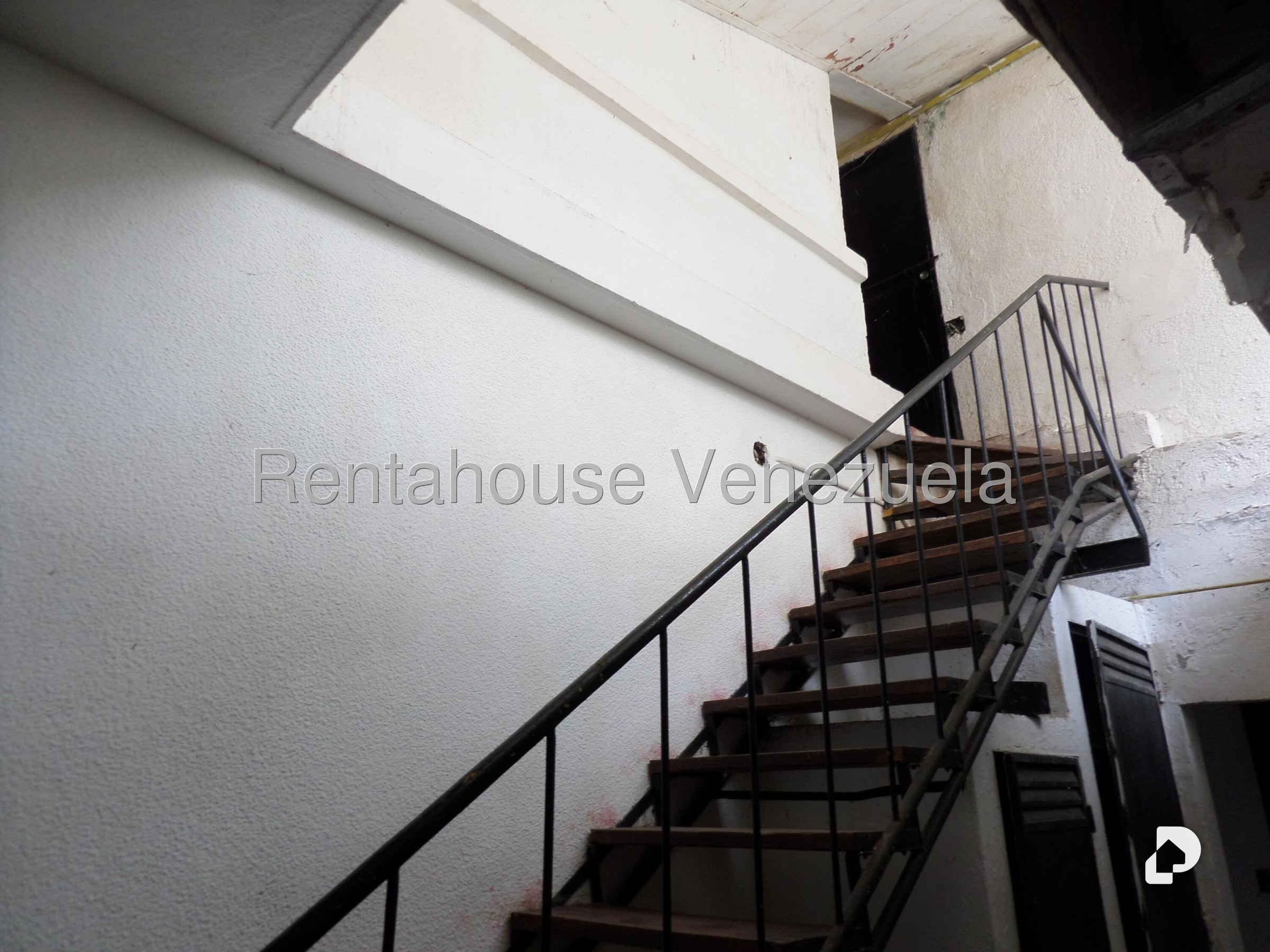 Local comercial en Alta Florida, Caracas – 26