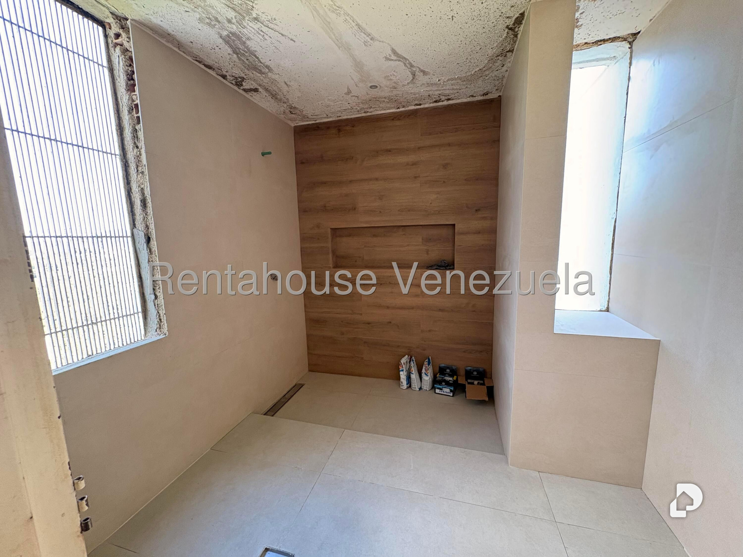 Apartamento en Lomas de San Román, Caracas – 6