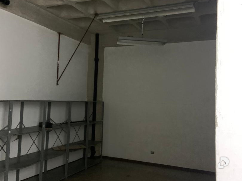 Local comercial en La Yaguara, Caracas – 8