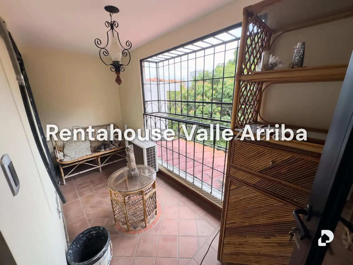 Casa en Santa Rosa de Lima, Caracas – 14