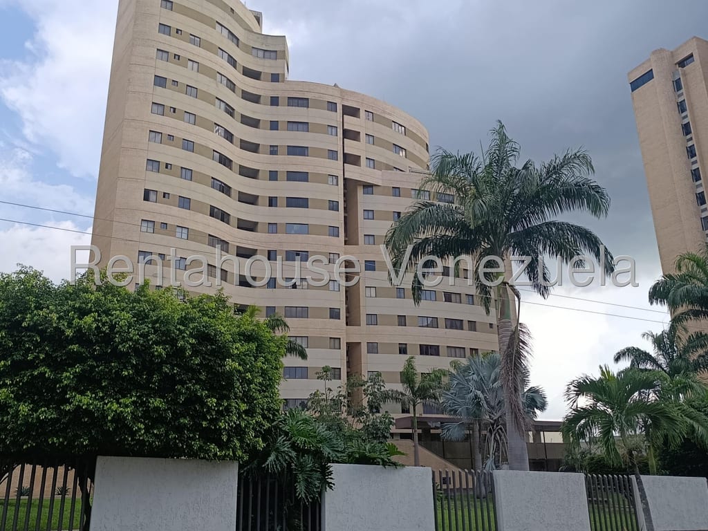 Apartamento en Palma Real, Naguanagua - 1