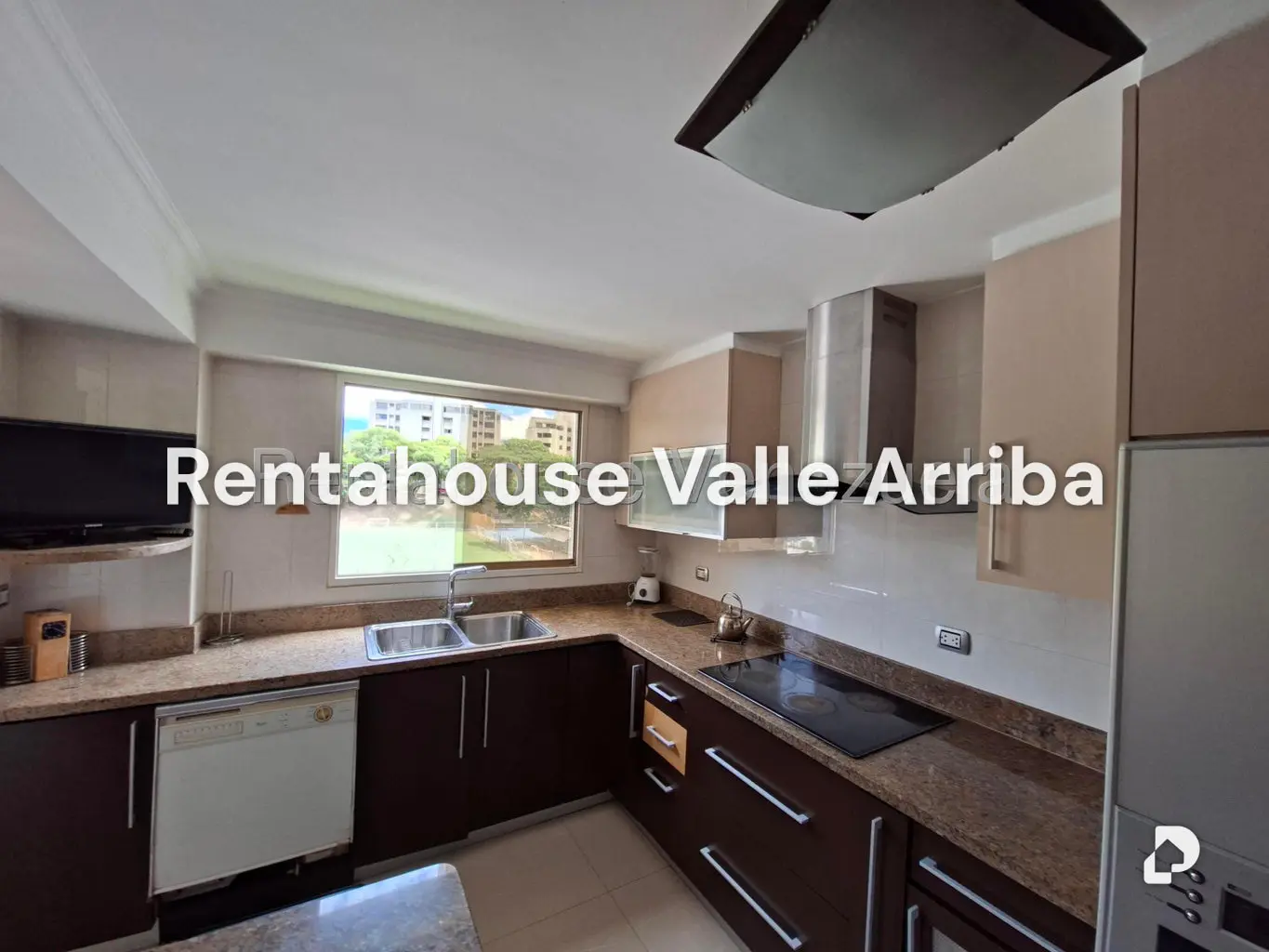 Apartamento en Colinas de Valle Arriba, Caracas – 12