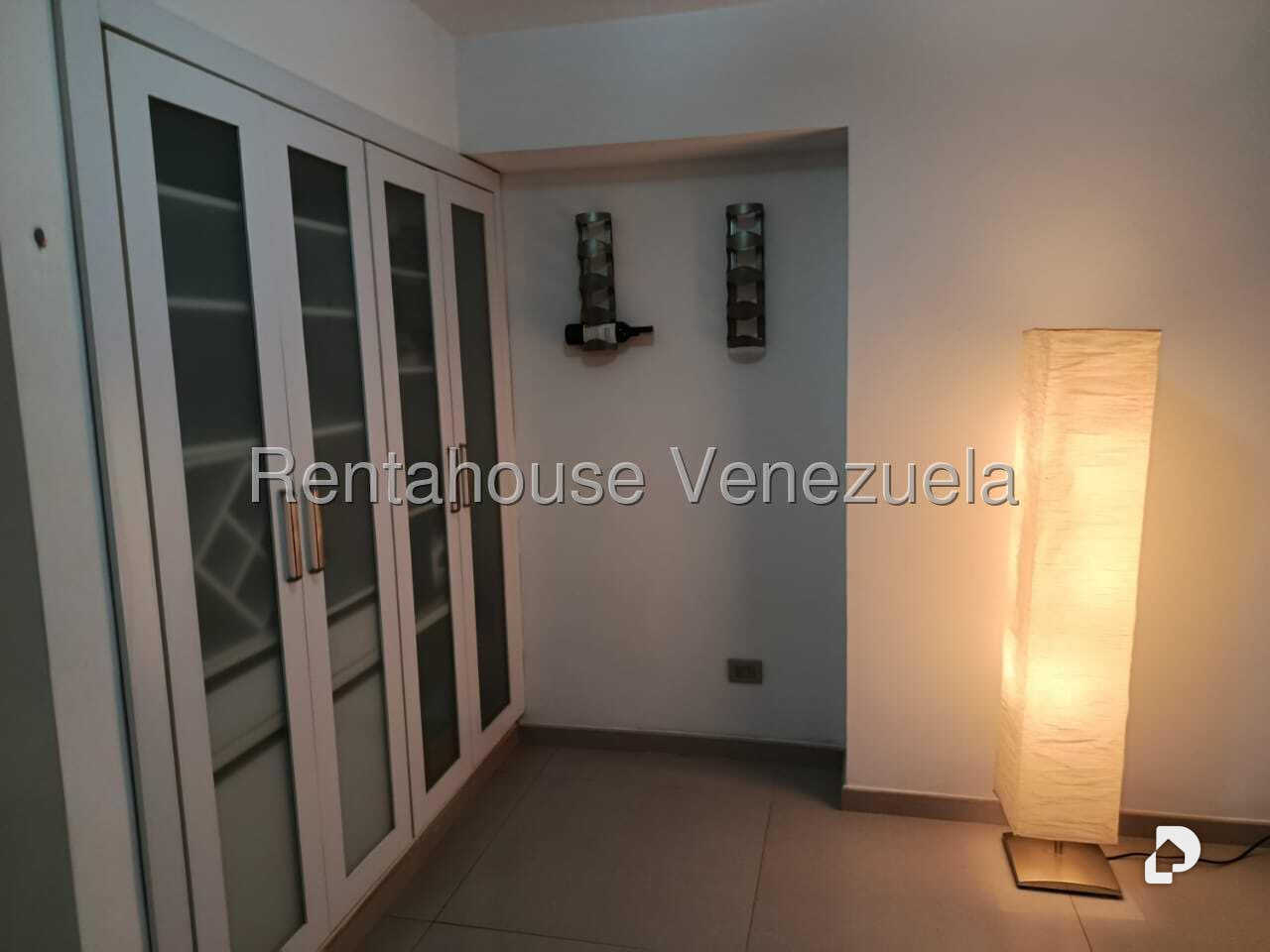 Apartamento en Los Naranjos (del Cafetal), Caracas – 15