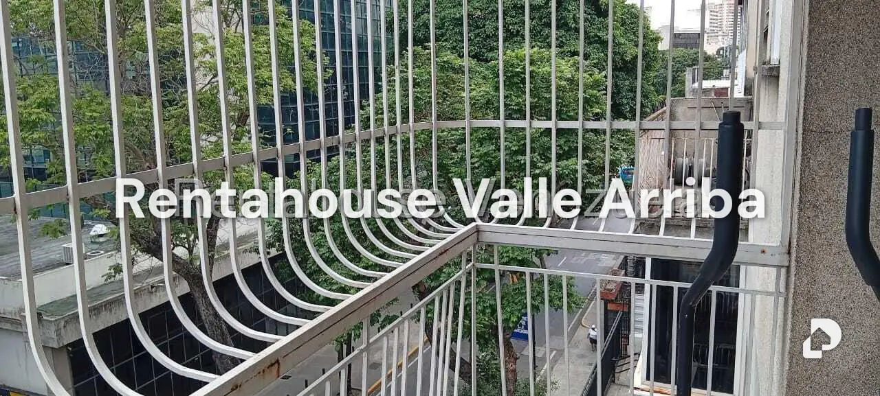 Apartamento en El Bosque, Caracas – 25