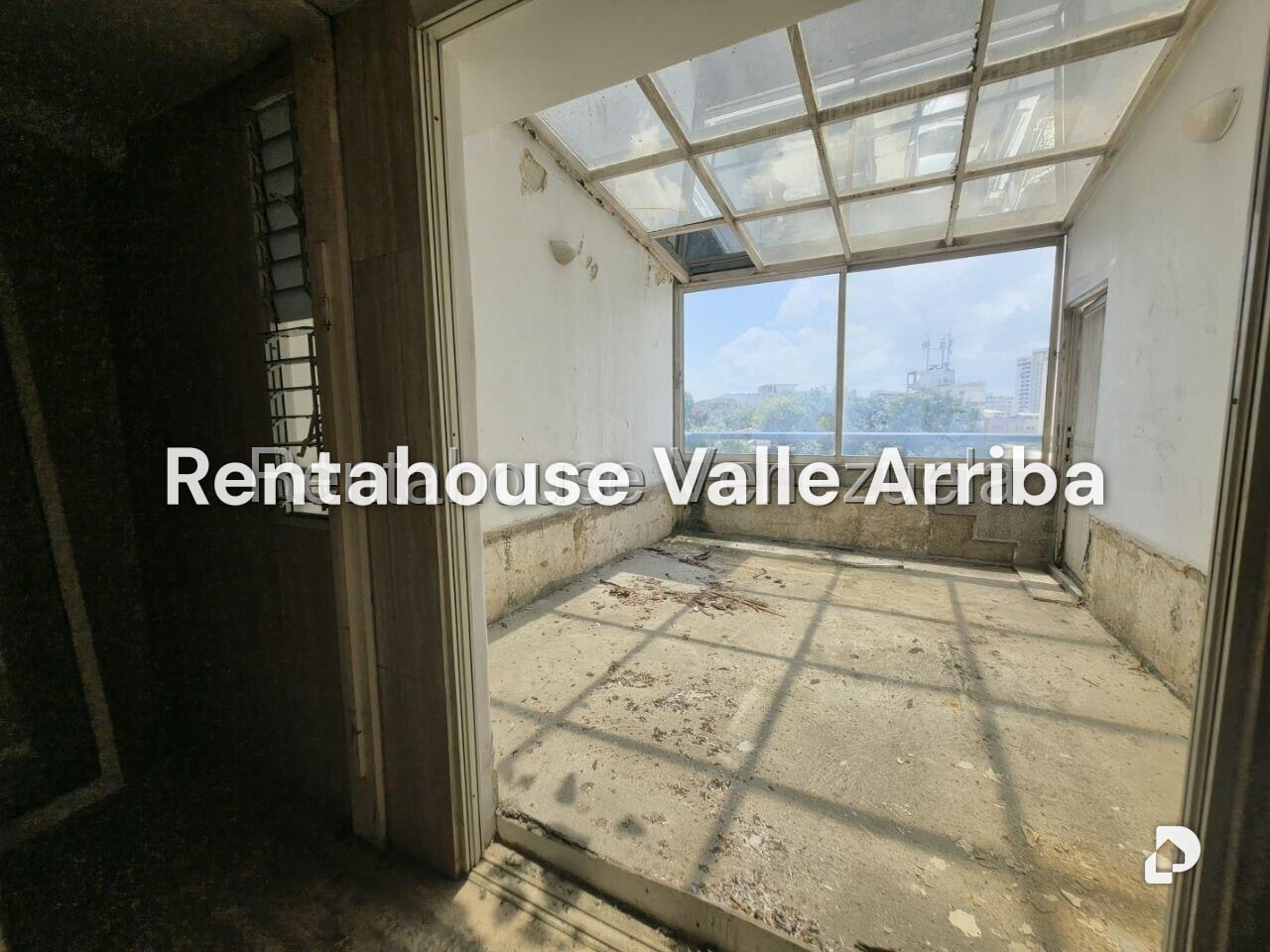 Apartamento en La Florida, Caracas – 16