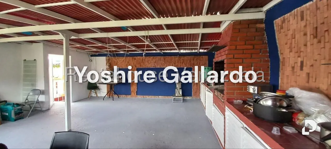 Casa en La Rosaleda, San Antonio de Los Altos – 28