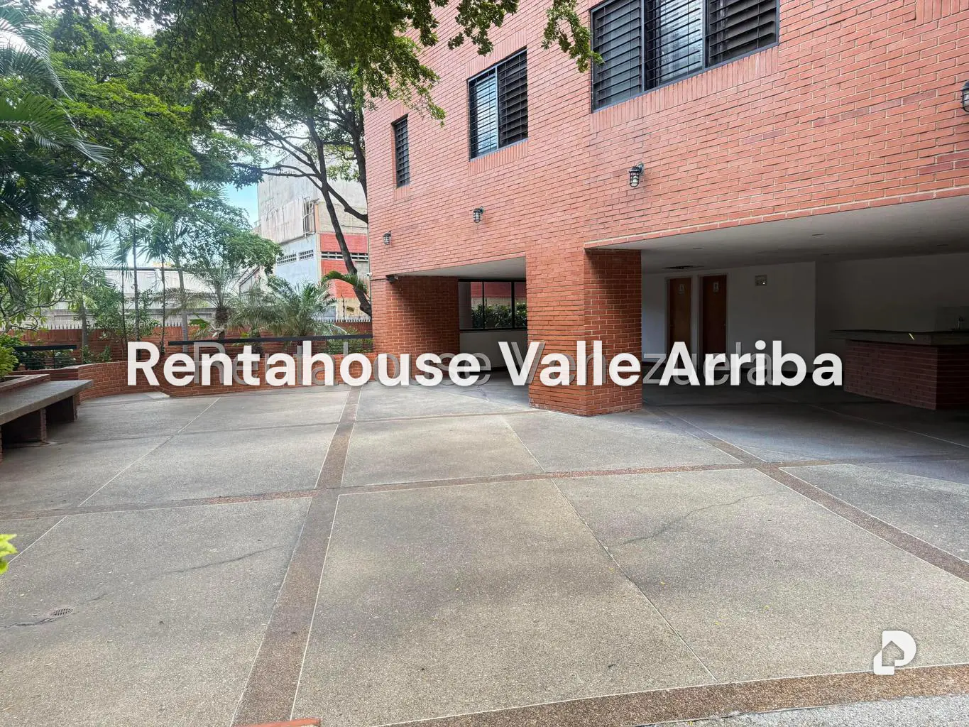 Apartamento en El Rosal, Caracas – 24