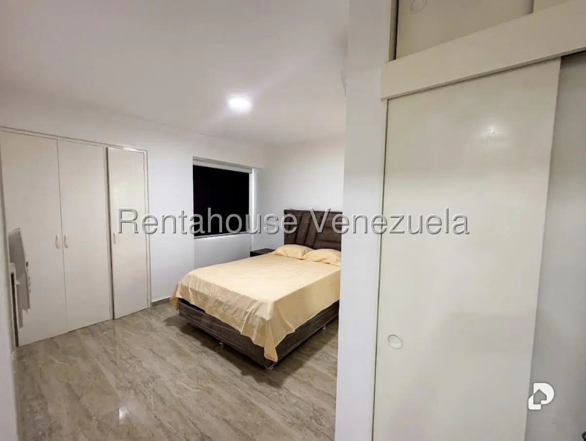 Apartamento en Santa Mónica, Caracas – 10