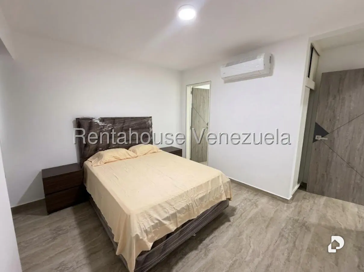 Apartamento en Santa Mónica, Caracas – 11
