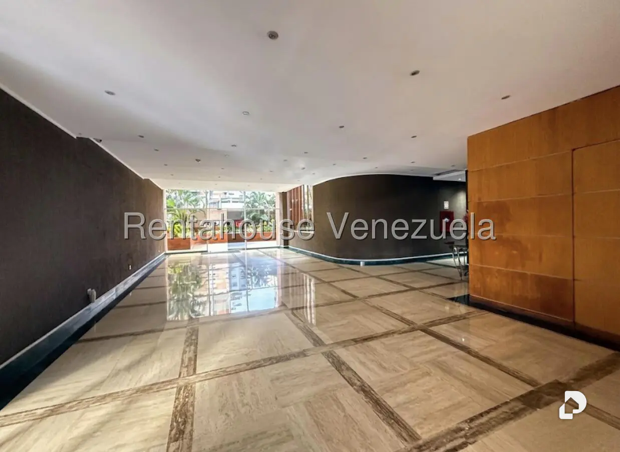Apartamento en Santa Mónica, Caracas – 18