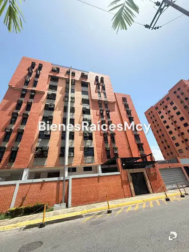 Apartamento en Base Aragua, Maracay – 1