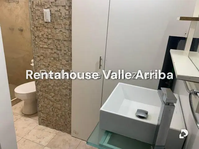 Apartamento en Los Naranjos Humboldt, Caracas