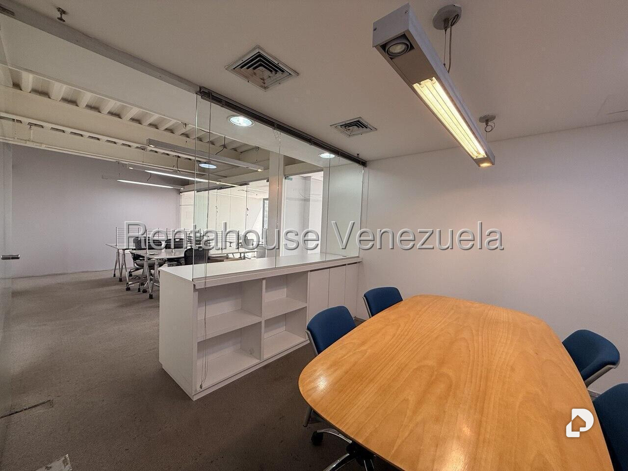 Local comercial en La Lagunita Country Club, Caracas – 8